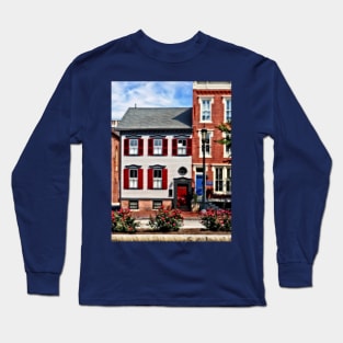 Harrisburg PA - Roses on State Street Long Sleeve T-Shirt